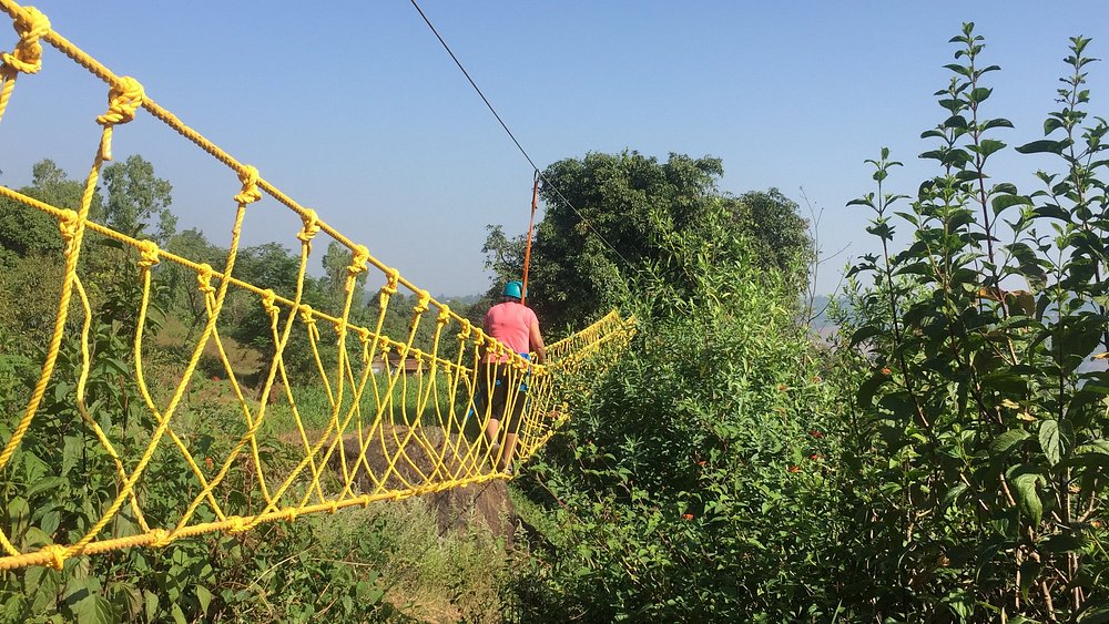 in-TENT-ionally basic