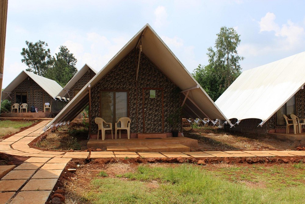 in-TENT-ionally basic