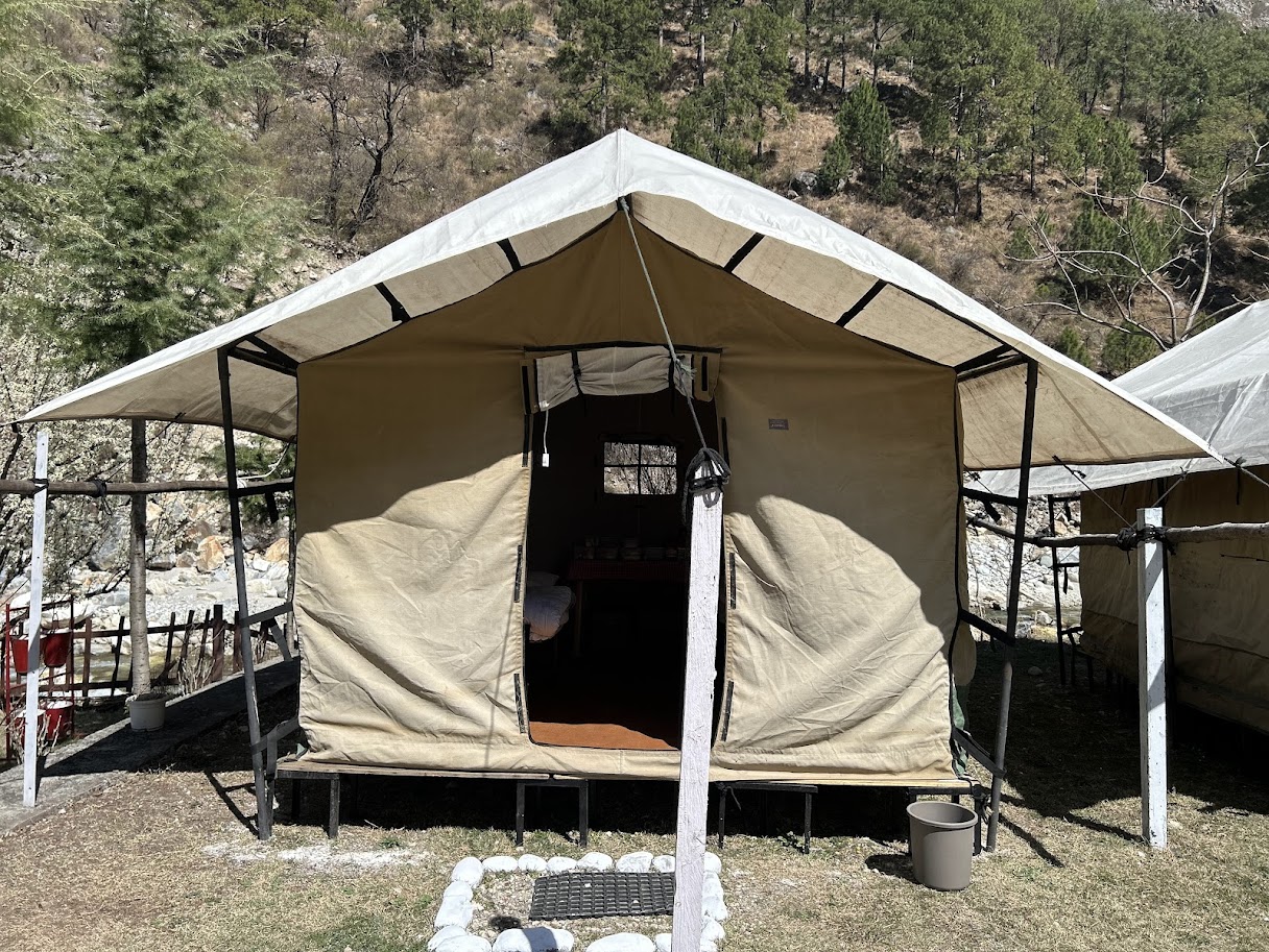 in-TENT-ionally basic