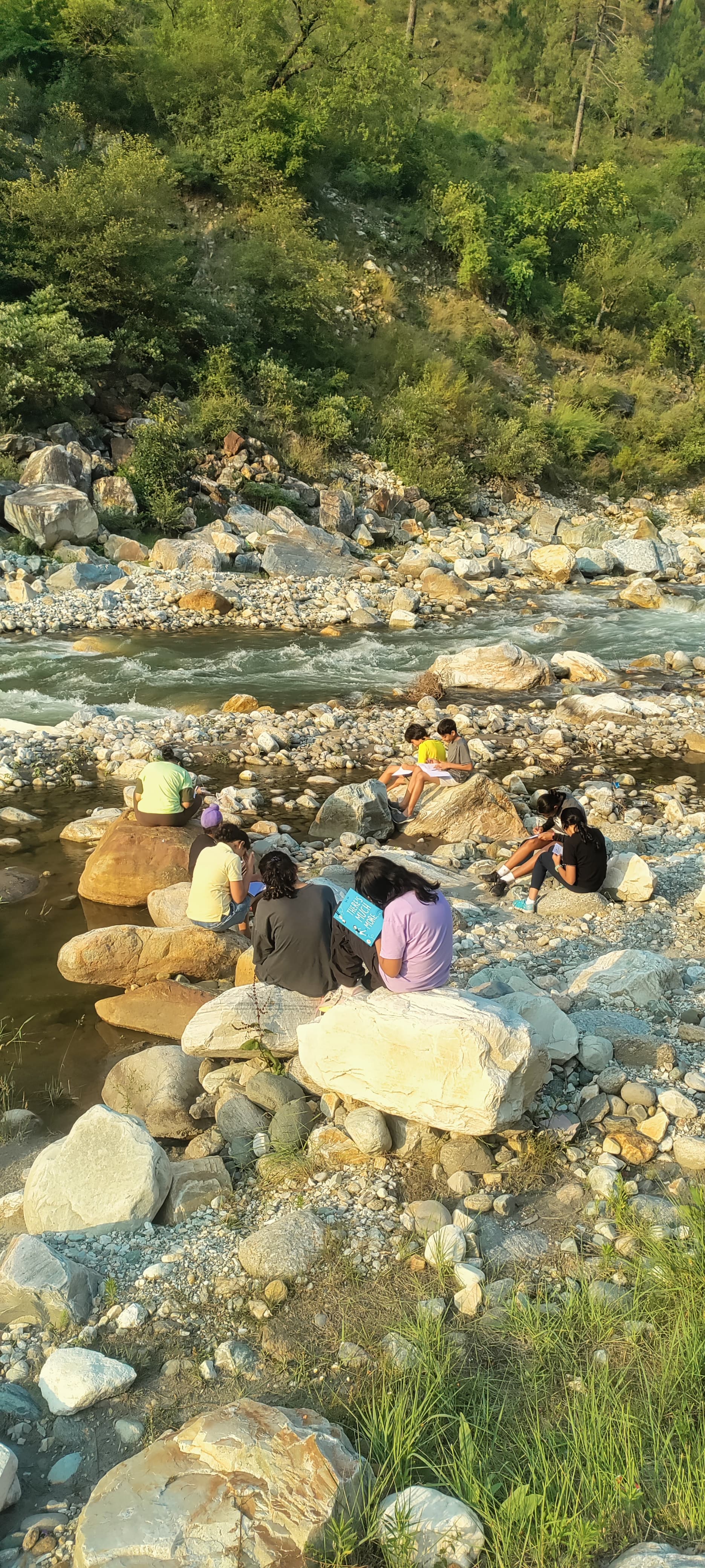 Step Up: River, Trail & Camp – Tirthan