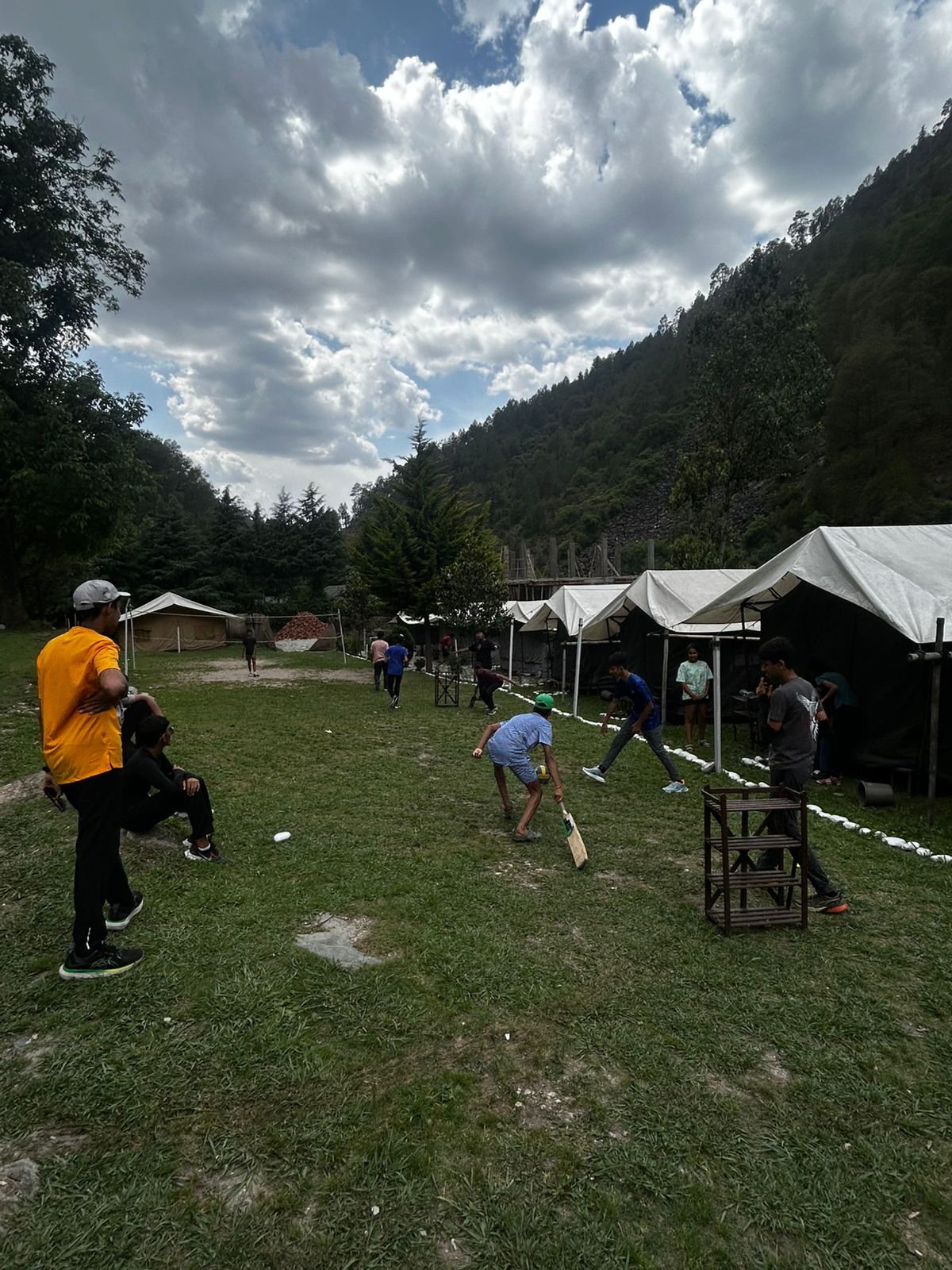 Step Up: River, Trail & Camp – Tirthan