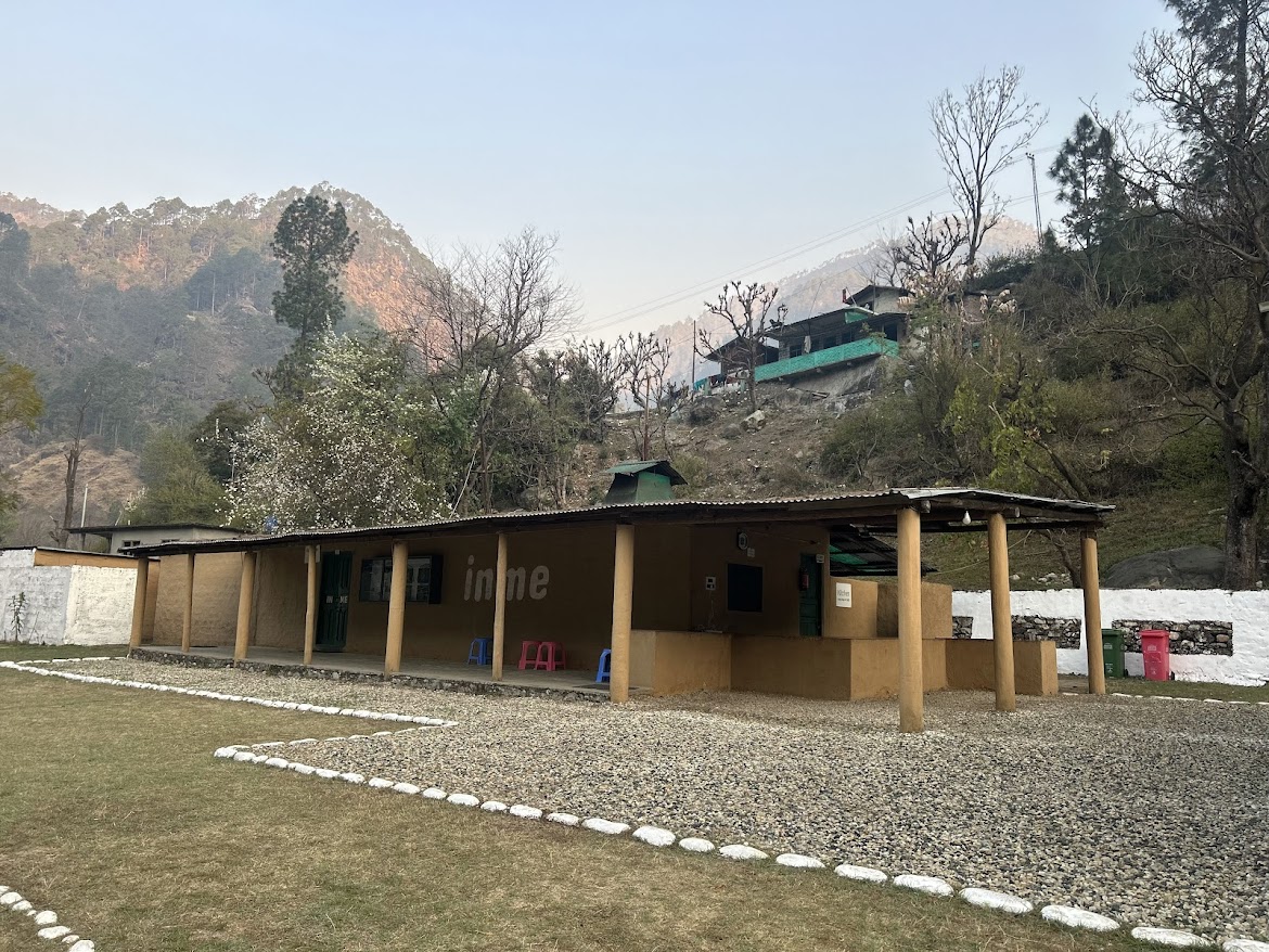 in-TENT-ionally basic