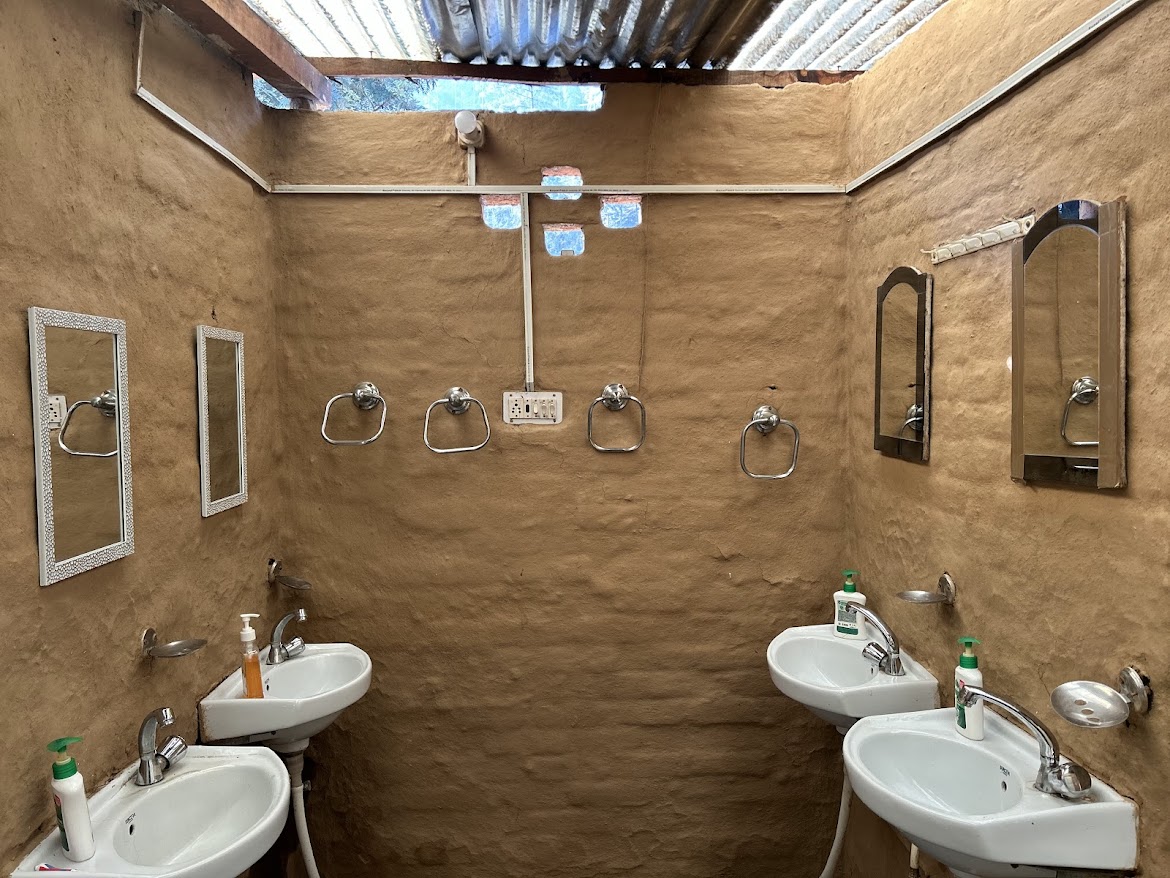 in-TENT-ionally basic